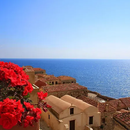 Cosmo - Seaside Elegance With Views Of Castle Monemvasía