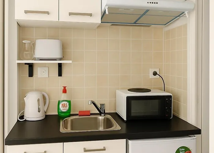 Cosmo - Seaside Elegance With Views Of Castle Apartamento Monemvasía