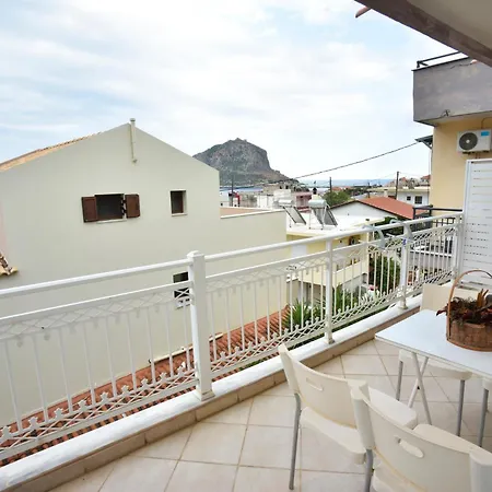 Cosmo Luxury Apartment