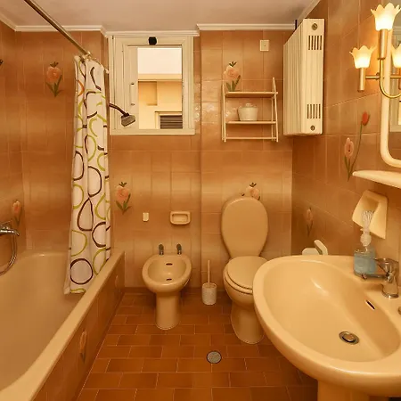 Cosmo - Seaside Elegance With Views Of Castle * Monemvasia