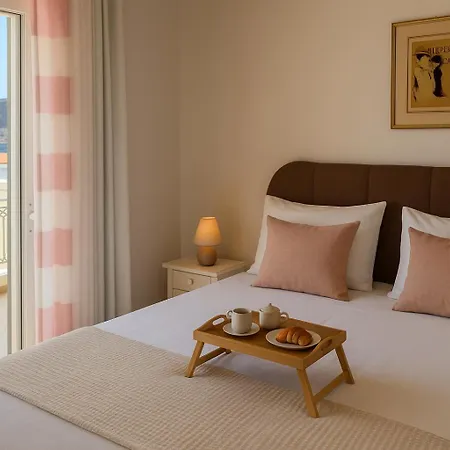 Apartment Cosmo - Seaside Elegance With Views Of Castle Monemvasía