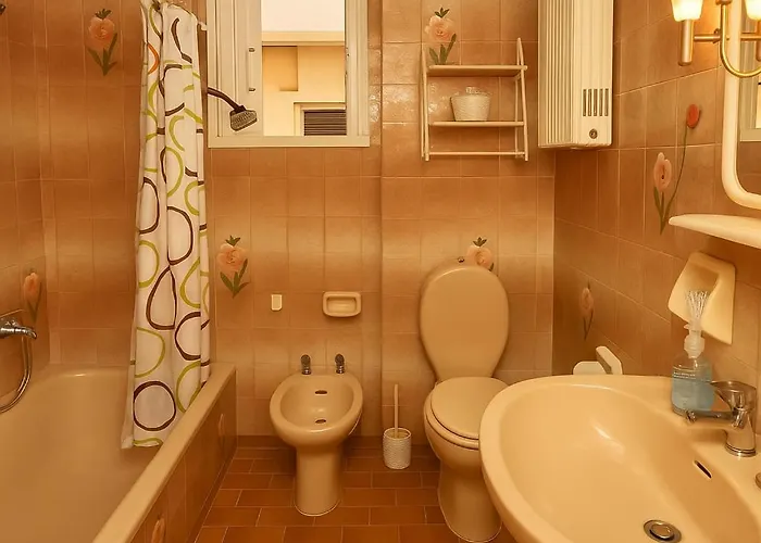 Cosmo - Seaside Elegance With Views Of Castle * Monemvasía