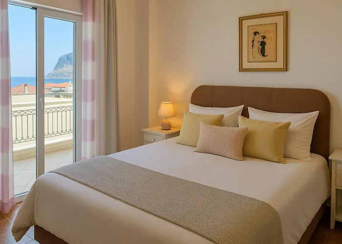 Cosmo - Seaside Elegance With Views Of Castle *